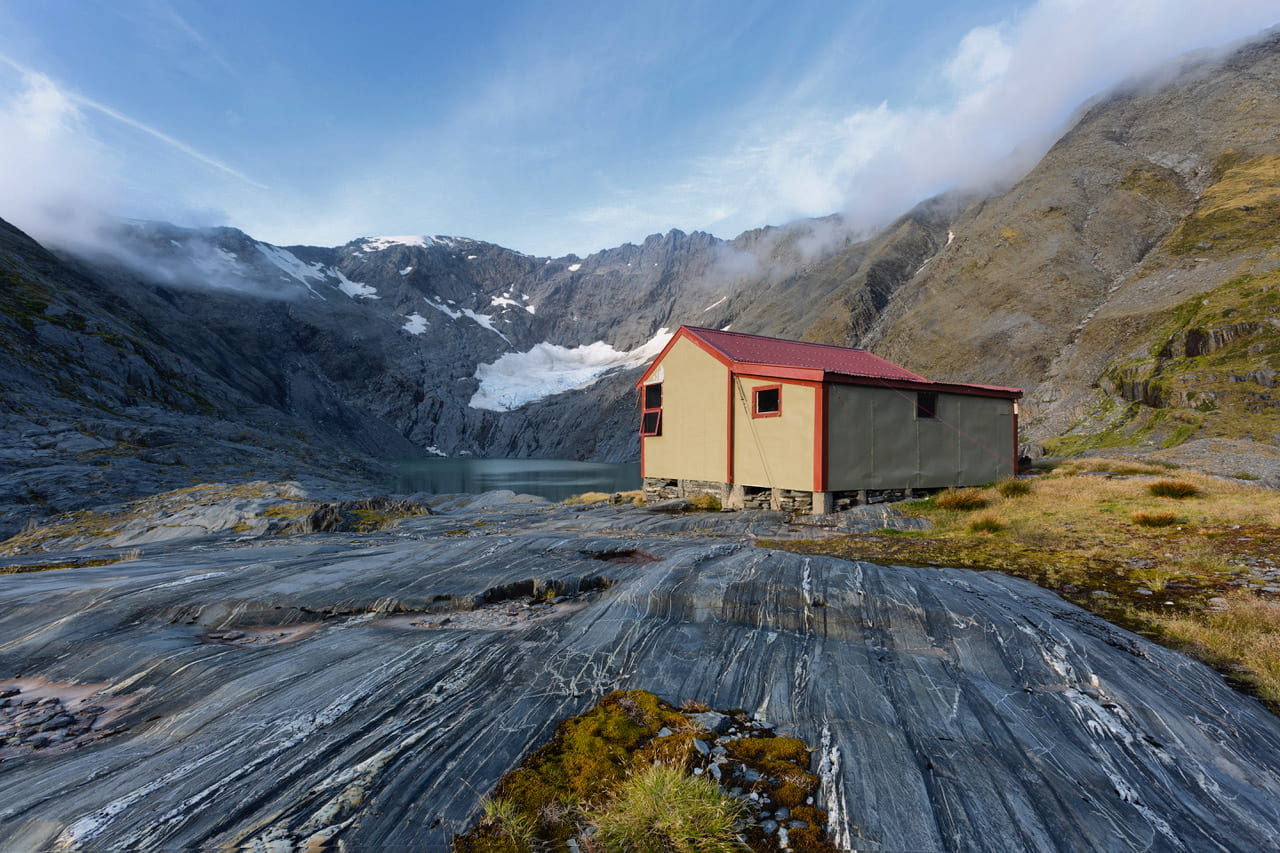 FT Ivory Lake Hut Golden Hr_Wide_300 (1)